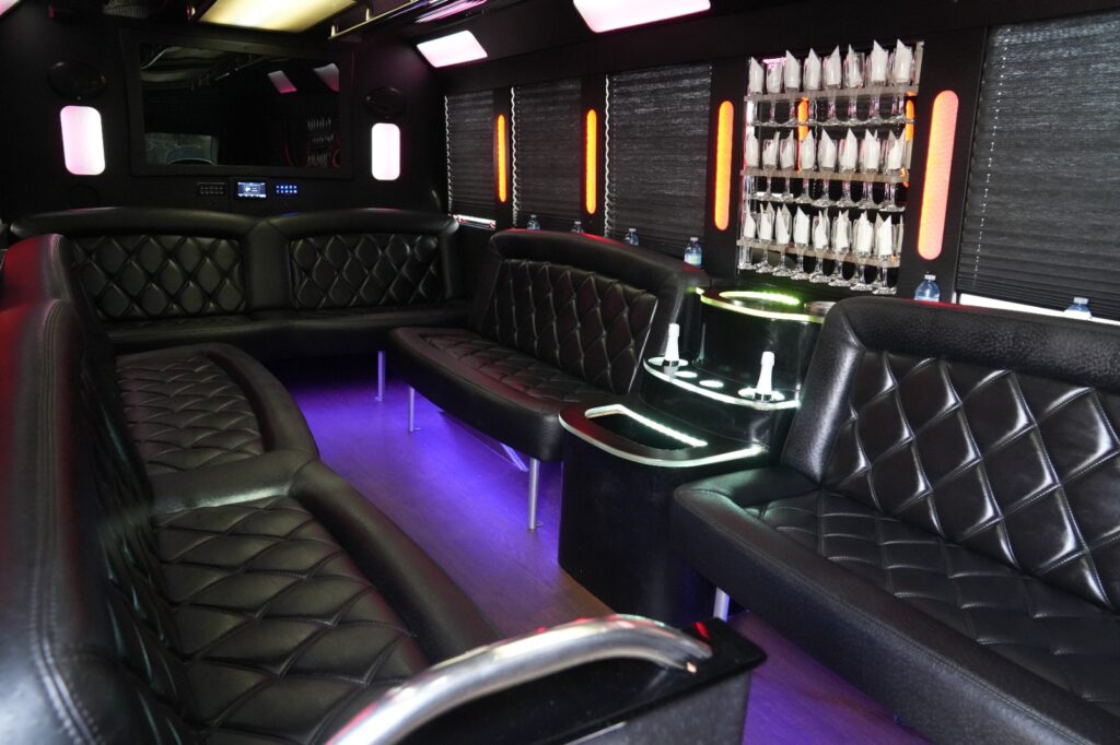 How Mississauga Limo Adds Luxury to Everyday Travel
